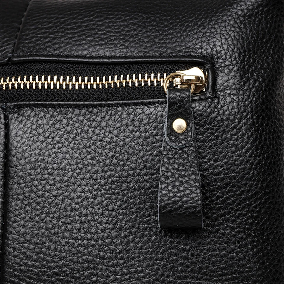 Title / Titre
EN: Luxury Genuine Leather Tote Bag – Women’s Soft Cowhide Shoulder & Crossbody Bag
FR: Sac cabas en cuir véritable de luxe – Femme, cuir souple, porté épaule et bandoulière