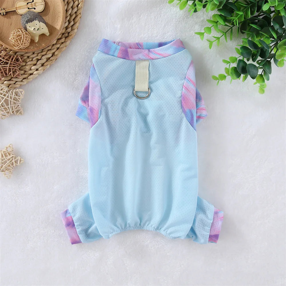 Titre (EN/FR)
Breathable Summer Pet Jumpsuit – Cooling Outfit for Small Dogs & Cats / Combinaison d’Été Respirante pour Animaux – Tenue Fraîcheur pour Petits Chiens et Chats