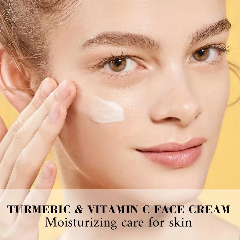 Title / Titre
EN: Turmeric & Vitamin C Face Cream – Brightening, Anti-Aging, Moisturizing
FR: Crème visage au curcuma et vitamine C – Éclat, anti-âge, hydratante