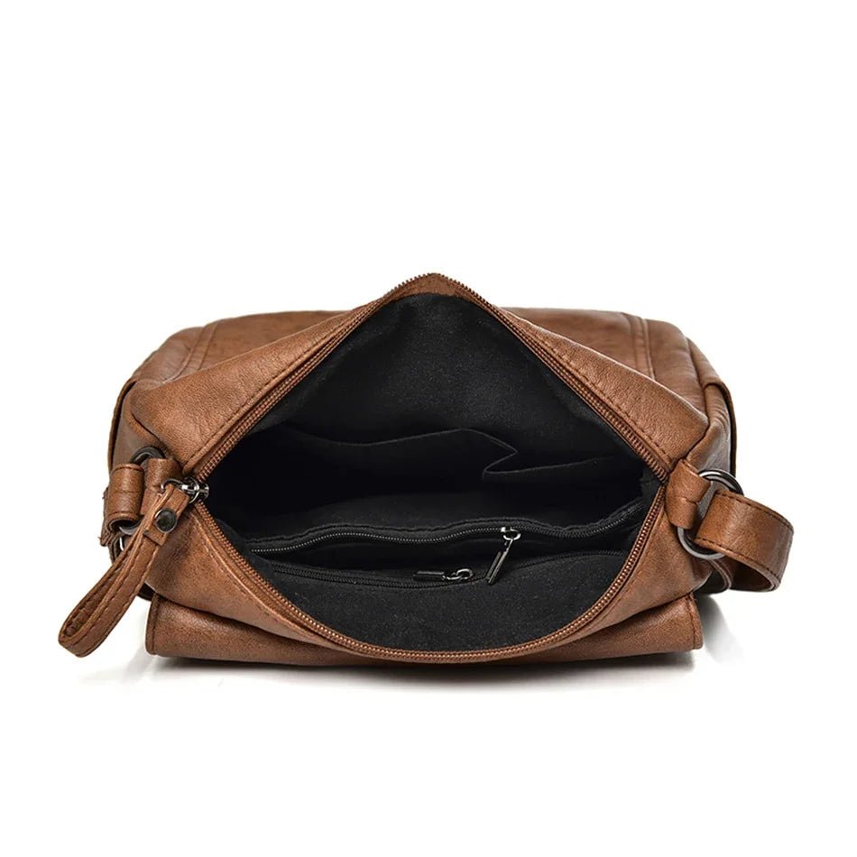 Title / Titre
EN: Women’s Retro Leather Handbag – High-Quality Multi-Pocket Shoulder Bag
FR: Sac à main rétro en cuir pour femme – Sac épaule multi-poches de haute qualité