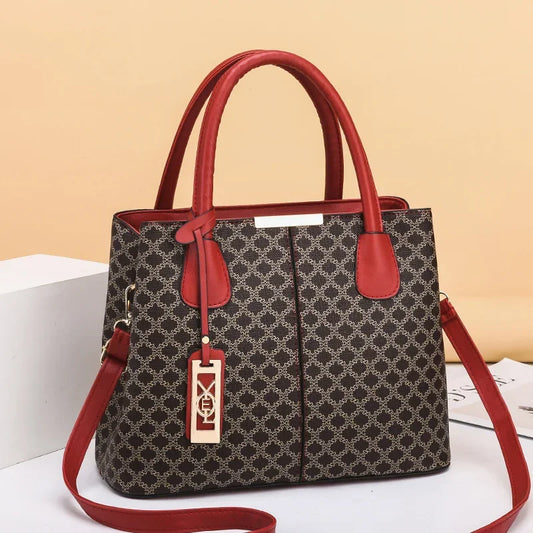Title / Titre
EN: Women’s Large Capacity Printed Leather Tote Bag – Elegant Shoulder & Handbag
FR: Sac cabas en cuir imprimé grande capacité pour femme – Élégant porté main ou épaule